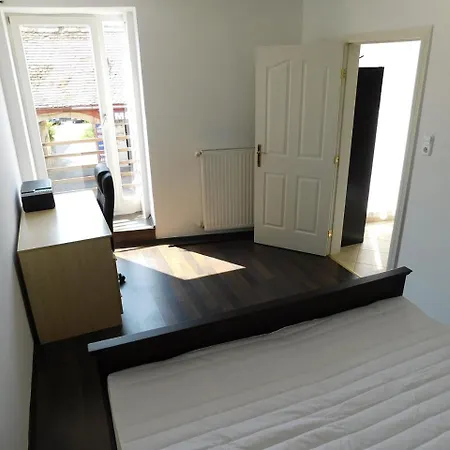 Apartment Hungaria Apartman Pecs