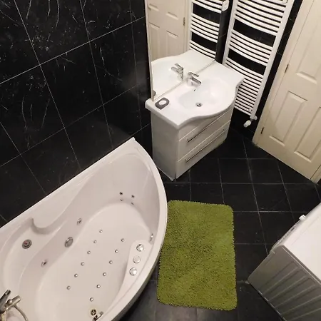 Hungaria Apartman * Pecs